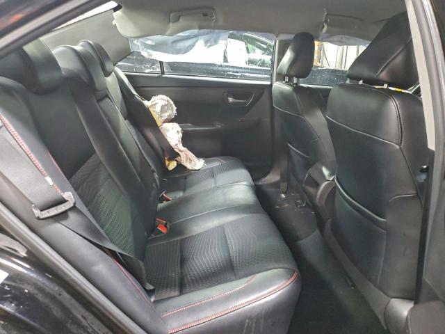 Toyota Camry Le Image 5