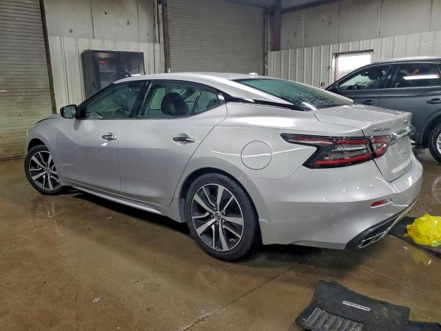 Nissan Maxima S Image 6