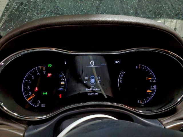 Jeep Grand Cherokee Overland Image 9