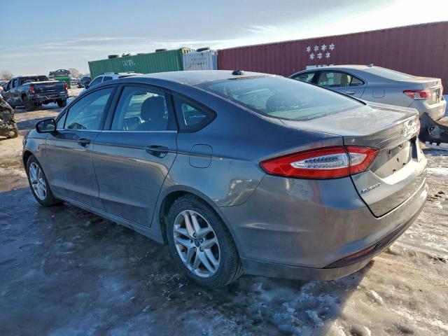 Ford Fusion Se Image 2