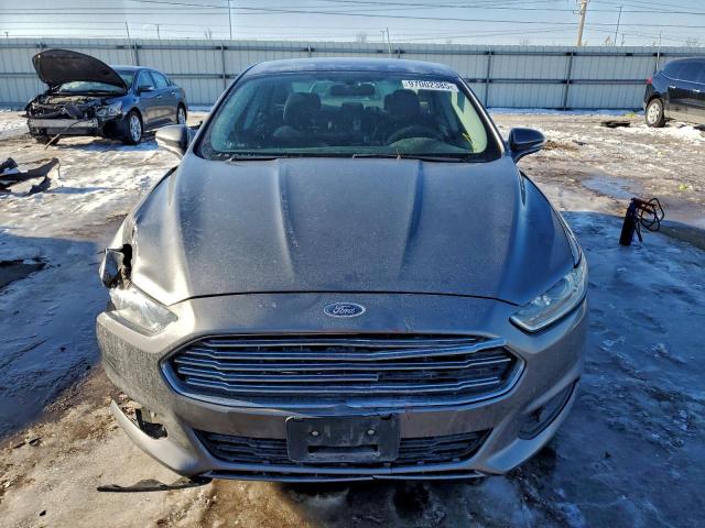 Ford Fusion Se Image 9