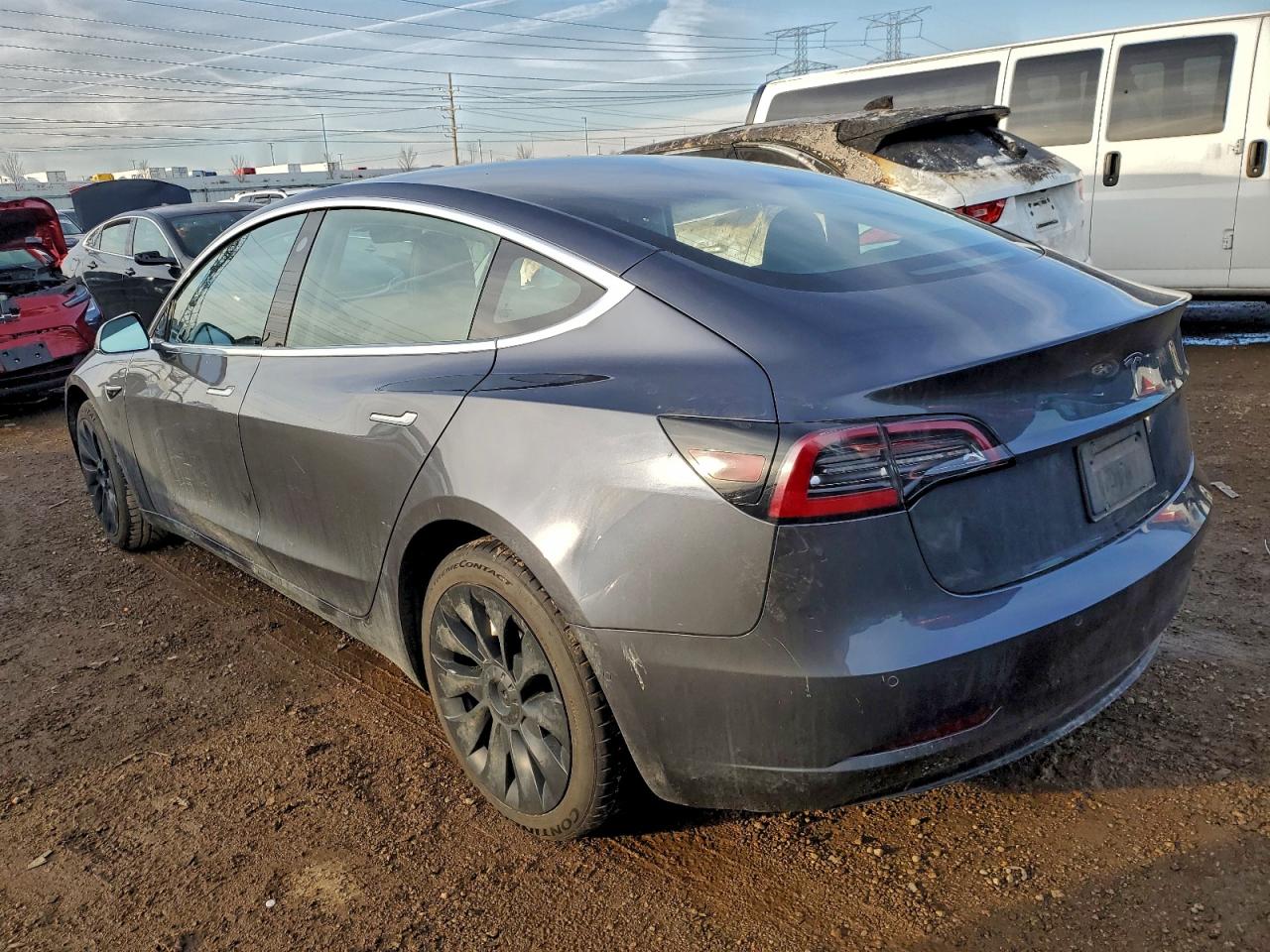 Tesla Model 3 Image 8