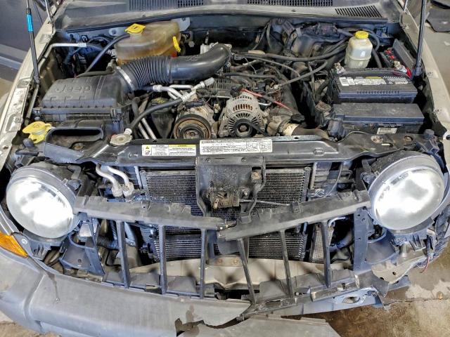 Jeep Liberty Sport Image 8