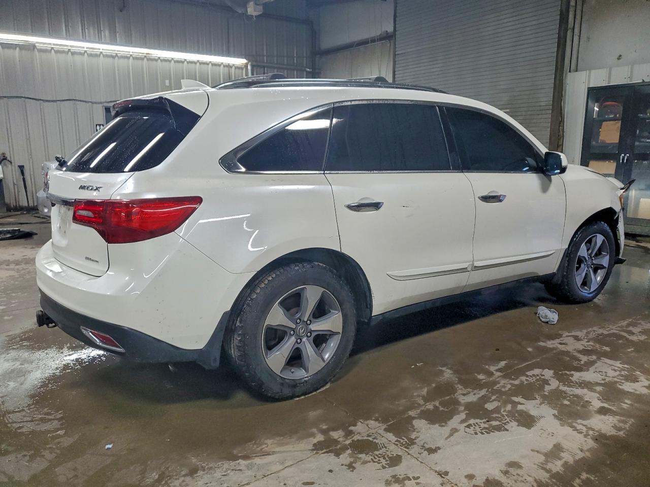 Acura MDX Image 8