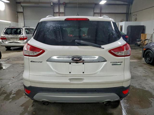 Ford Escape Titanium Image 9