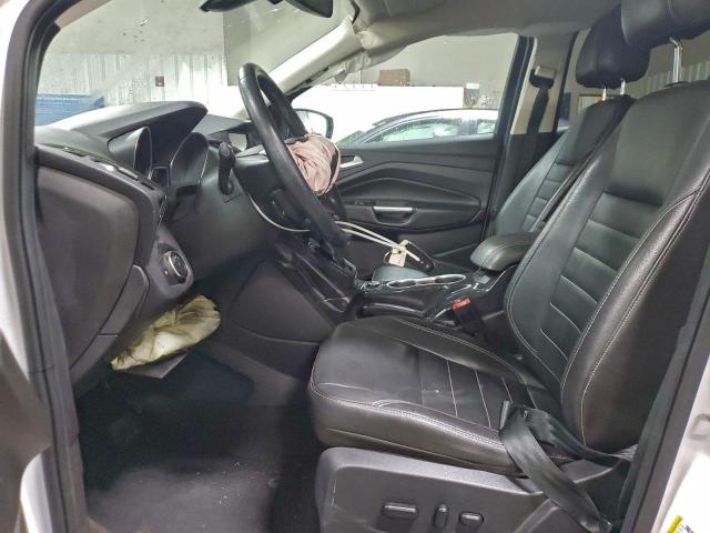 Ford Escape Titanium Image 2