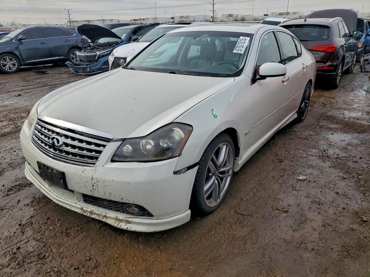 INFINITI M45 Base Image 1