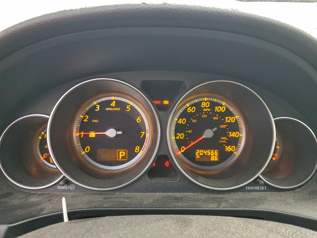 INFINITI M45 Base Image 3