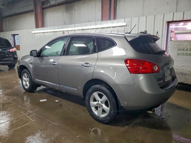Nissan Rogue S Image 2