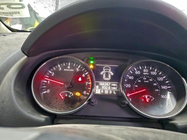 Nissan Rogue S Image 3