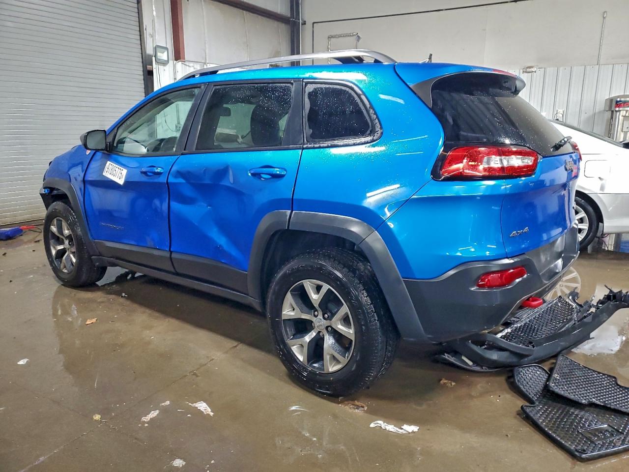 Jeep Cherokee Trailhawk Image 8