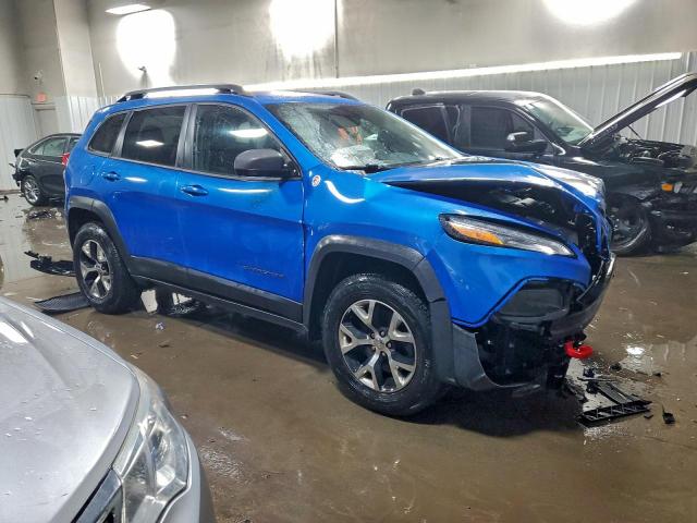 Jeep Cherokee Trailhawk Image 9