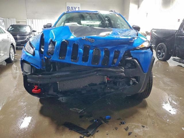 Jeep Cherokee Trailhawk Image 5