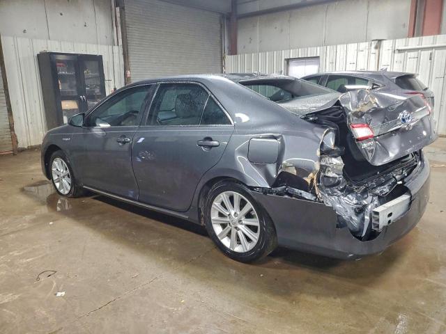 Toyota Camry Hybrid Image 5