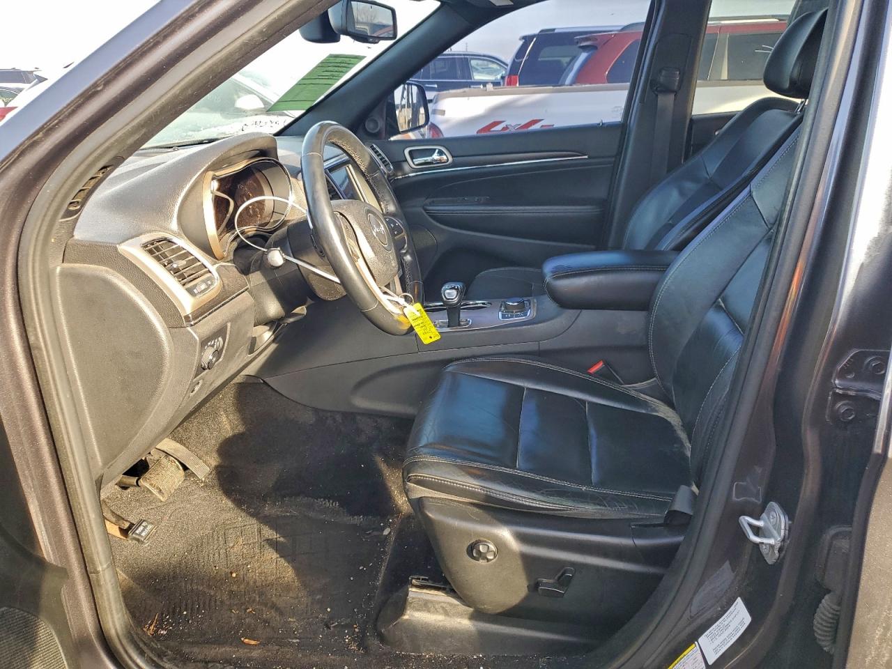 Jeep Grand Cherokee Limited Image 12