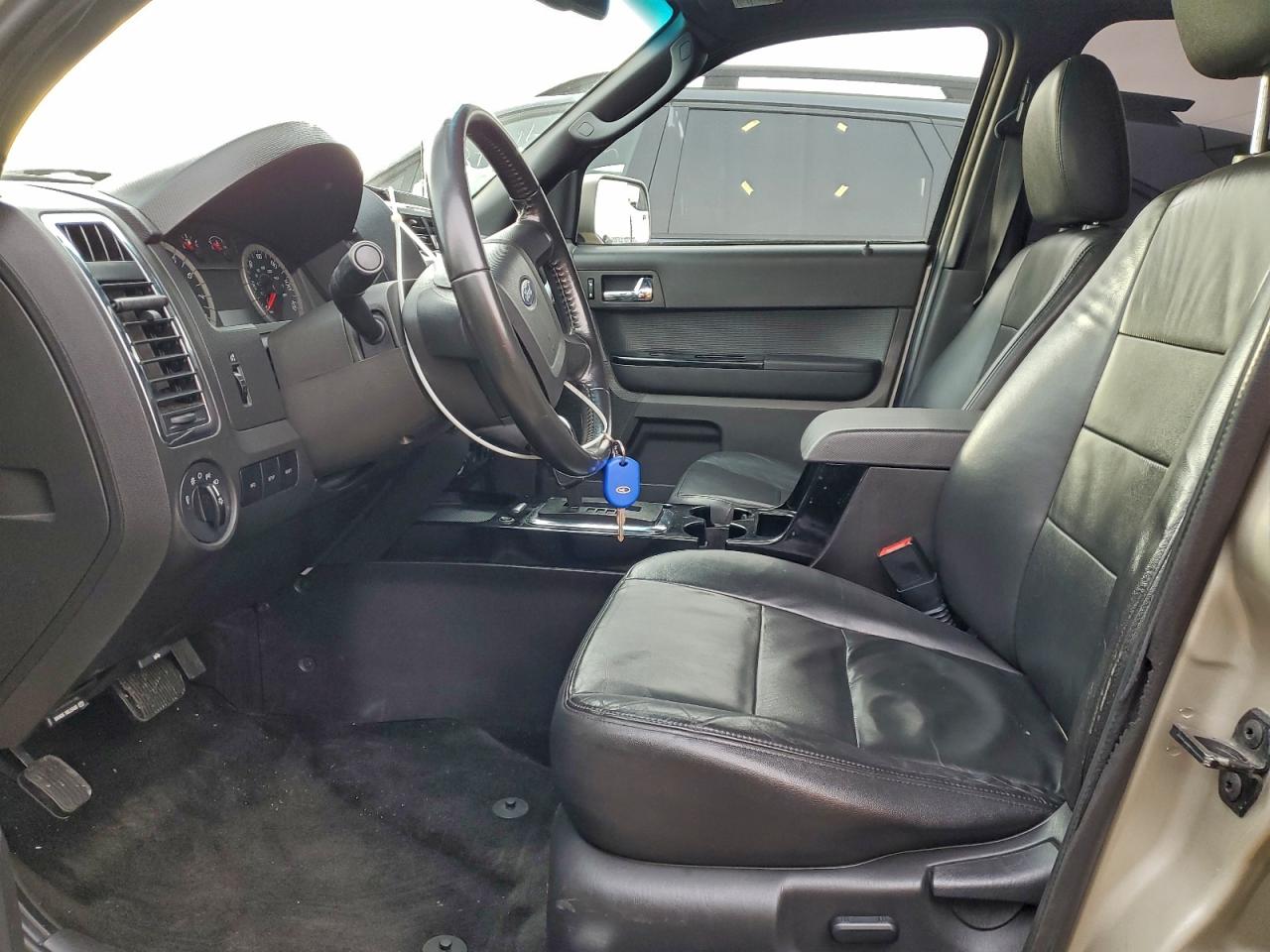 Ford Escape Limited Image 12