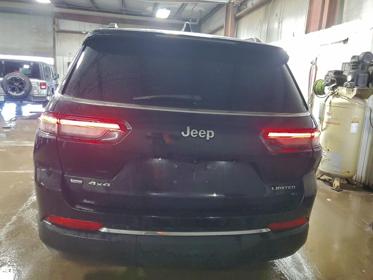Jeep Grand Cherokee L Limited Image 6