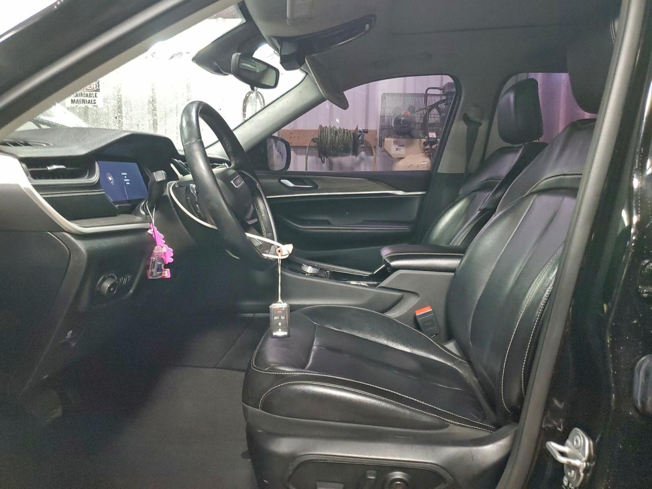 Jeep Grand Cherokee L Limited Image 10