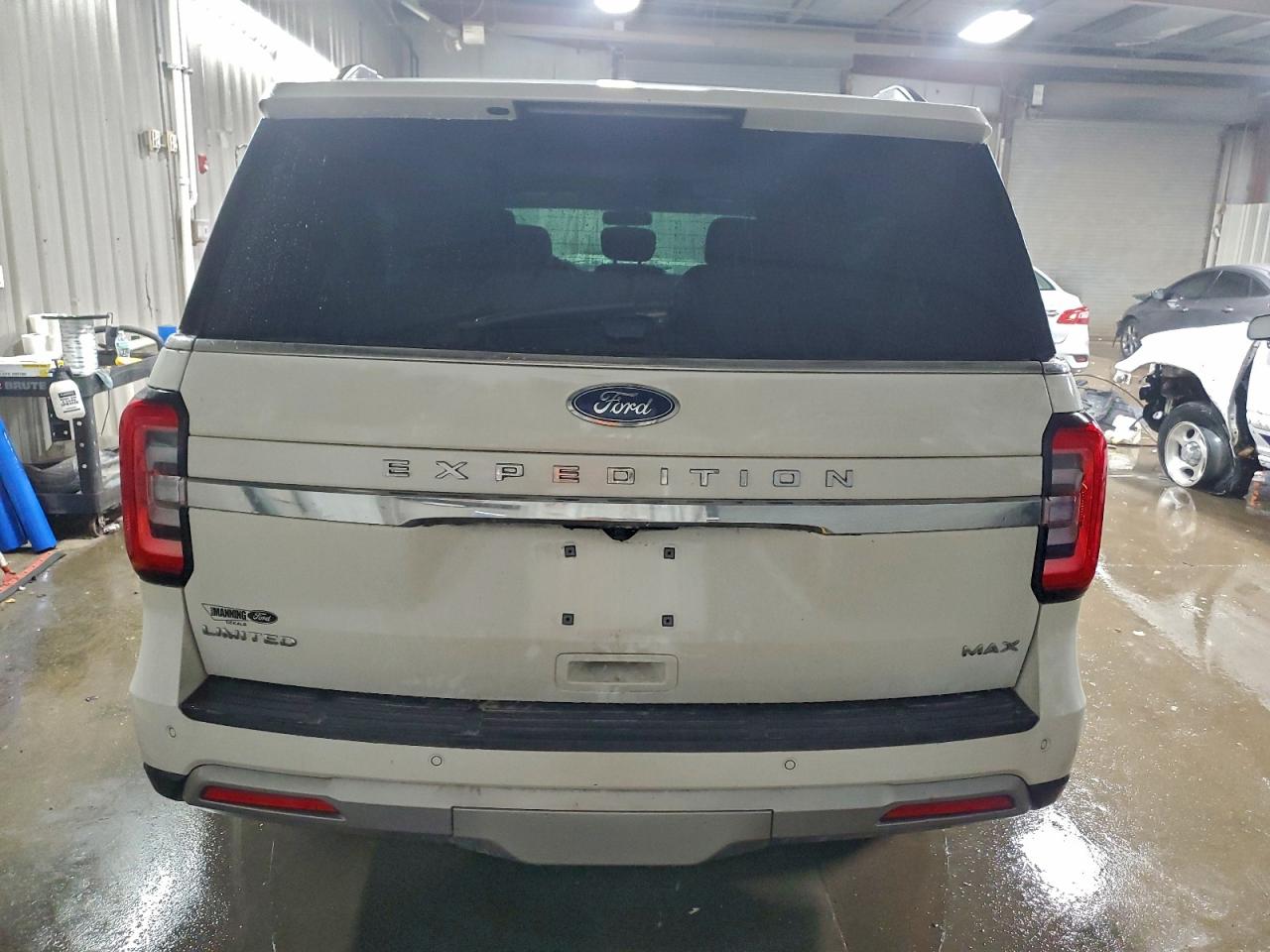 Ford Expedition Max Limited Image 10