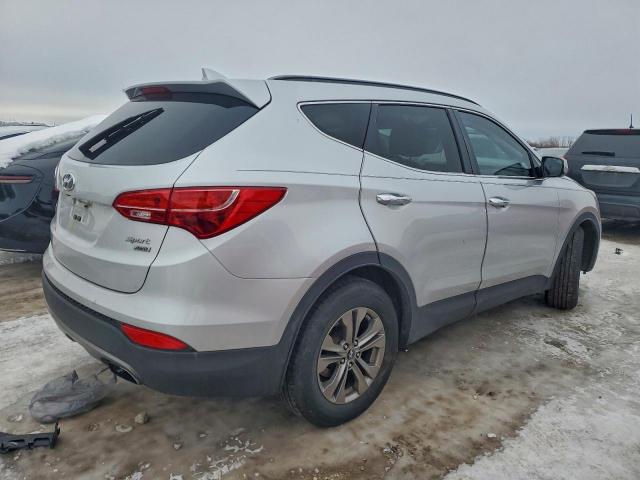 Hyundai SANTA FE Image 9