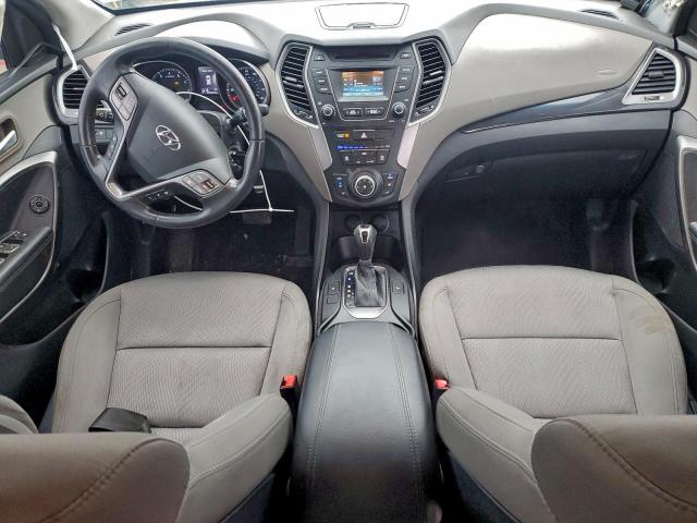 Hyundai SANTA FE Image 8