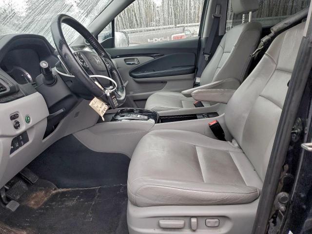 Honda Pilot Touring Image 12