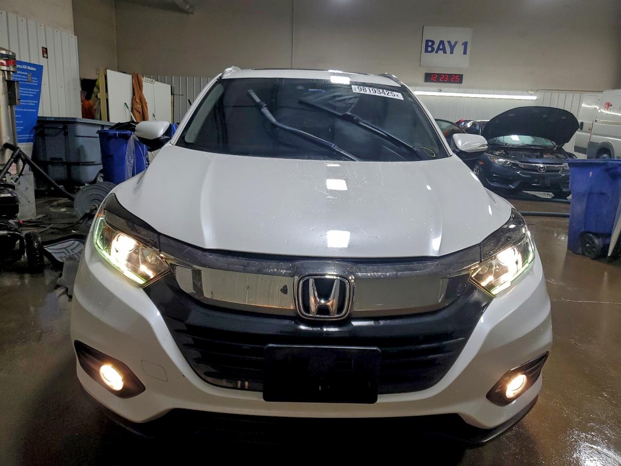 Honda HR-V Ex Image 3
