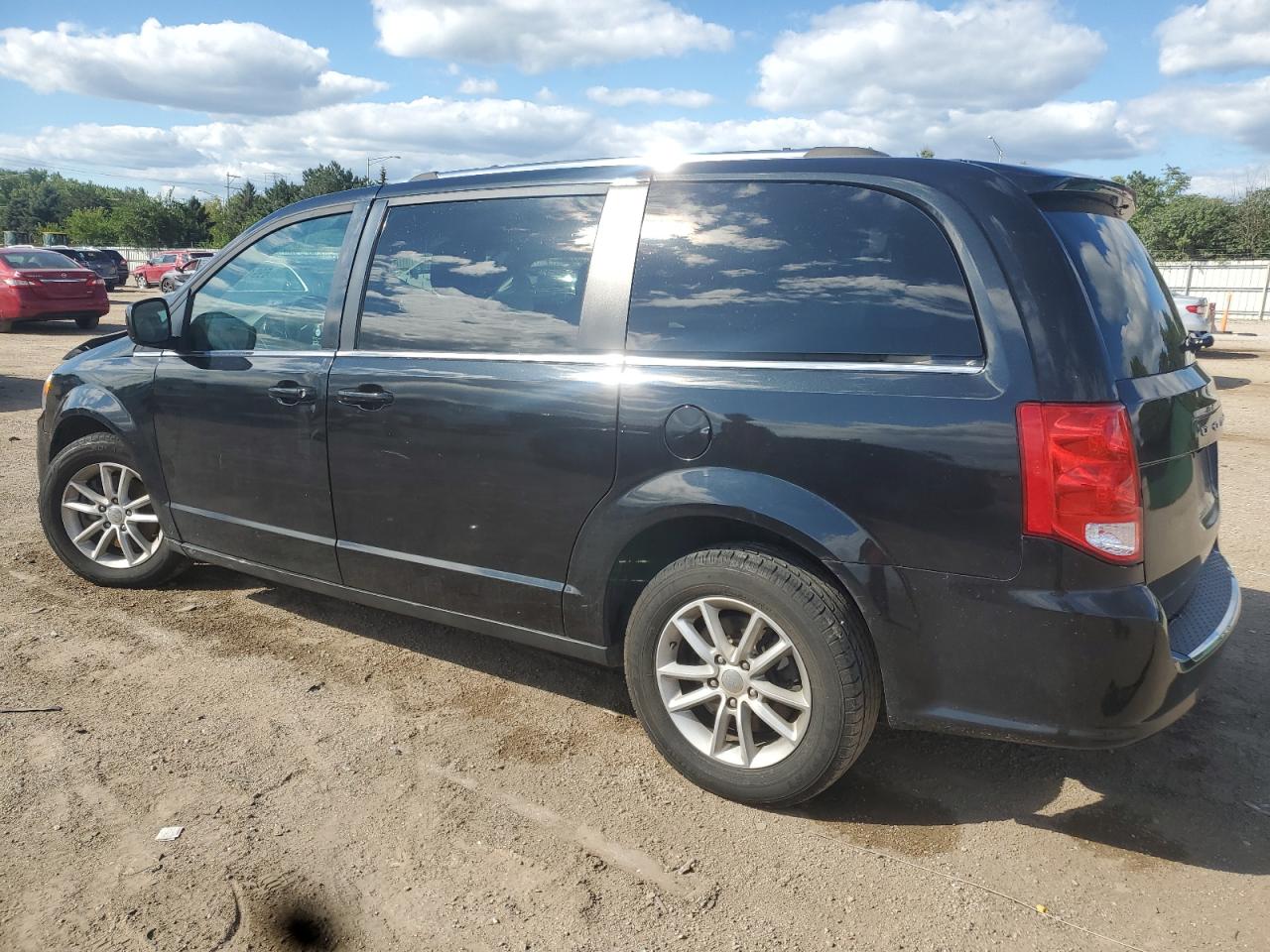 Dodge Caravan Sxt Image 12