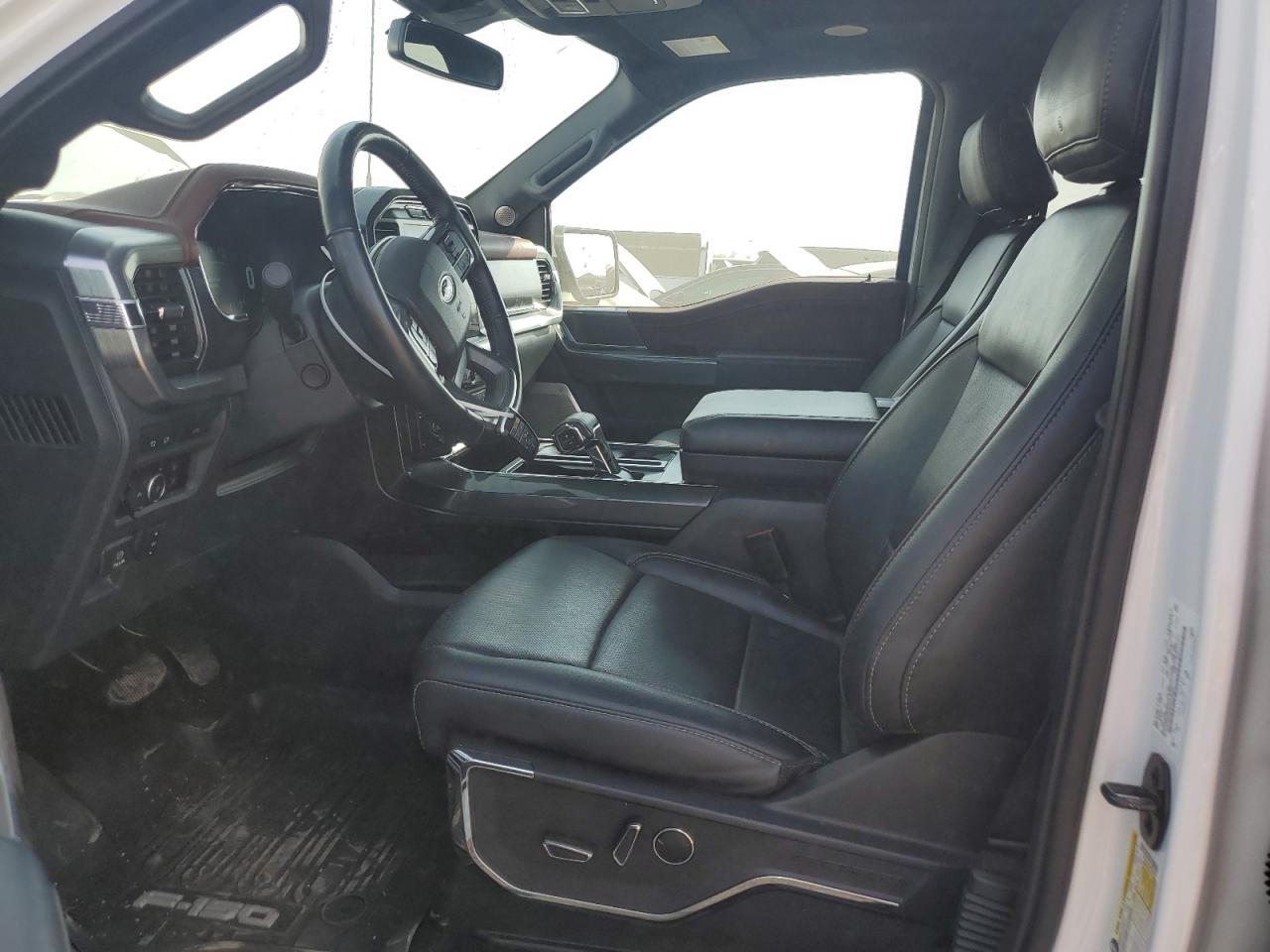 Ford F-150 Supercrew Image 9