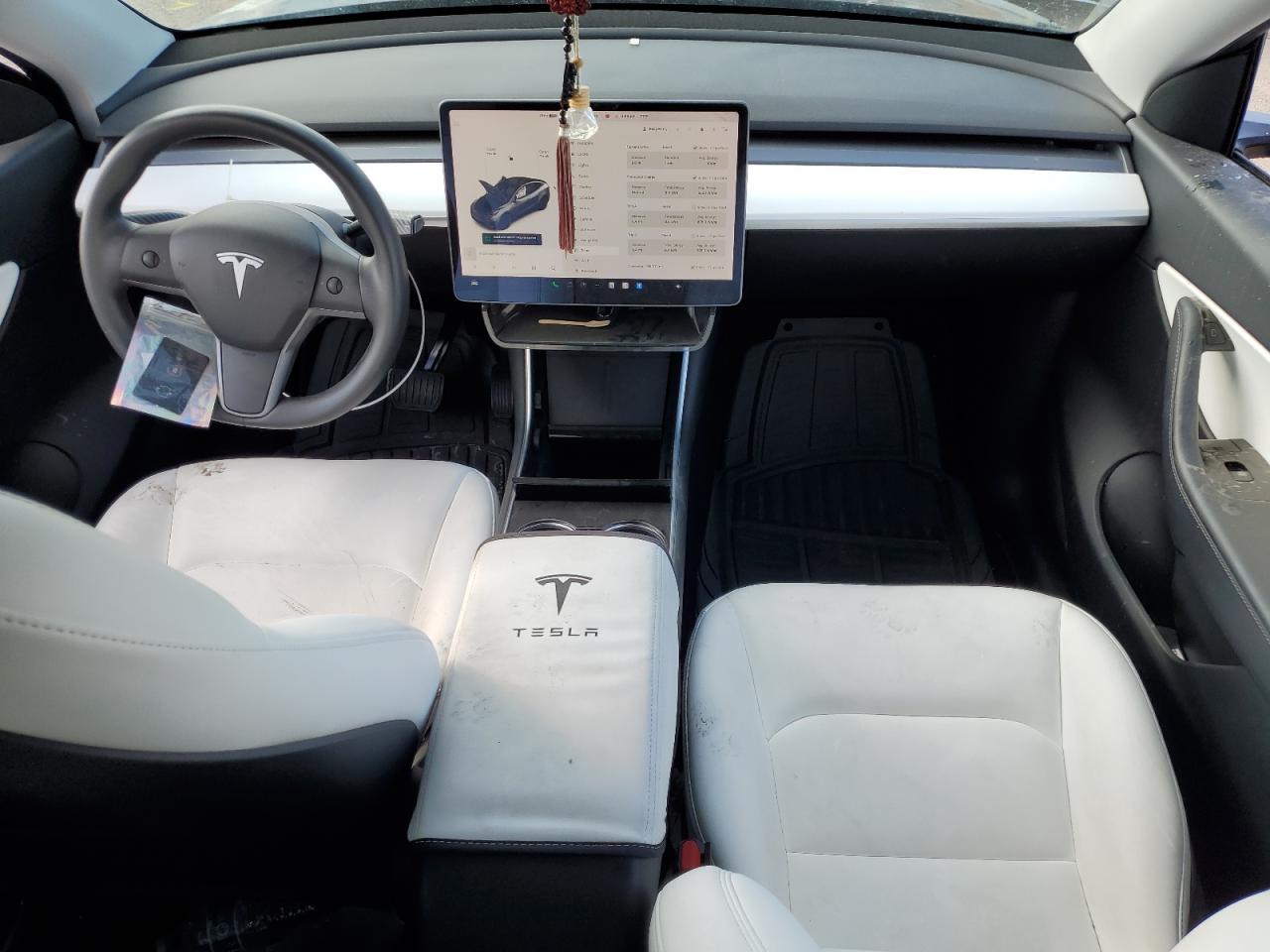 Tesla Model Y Image 7