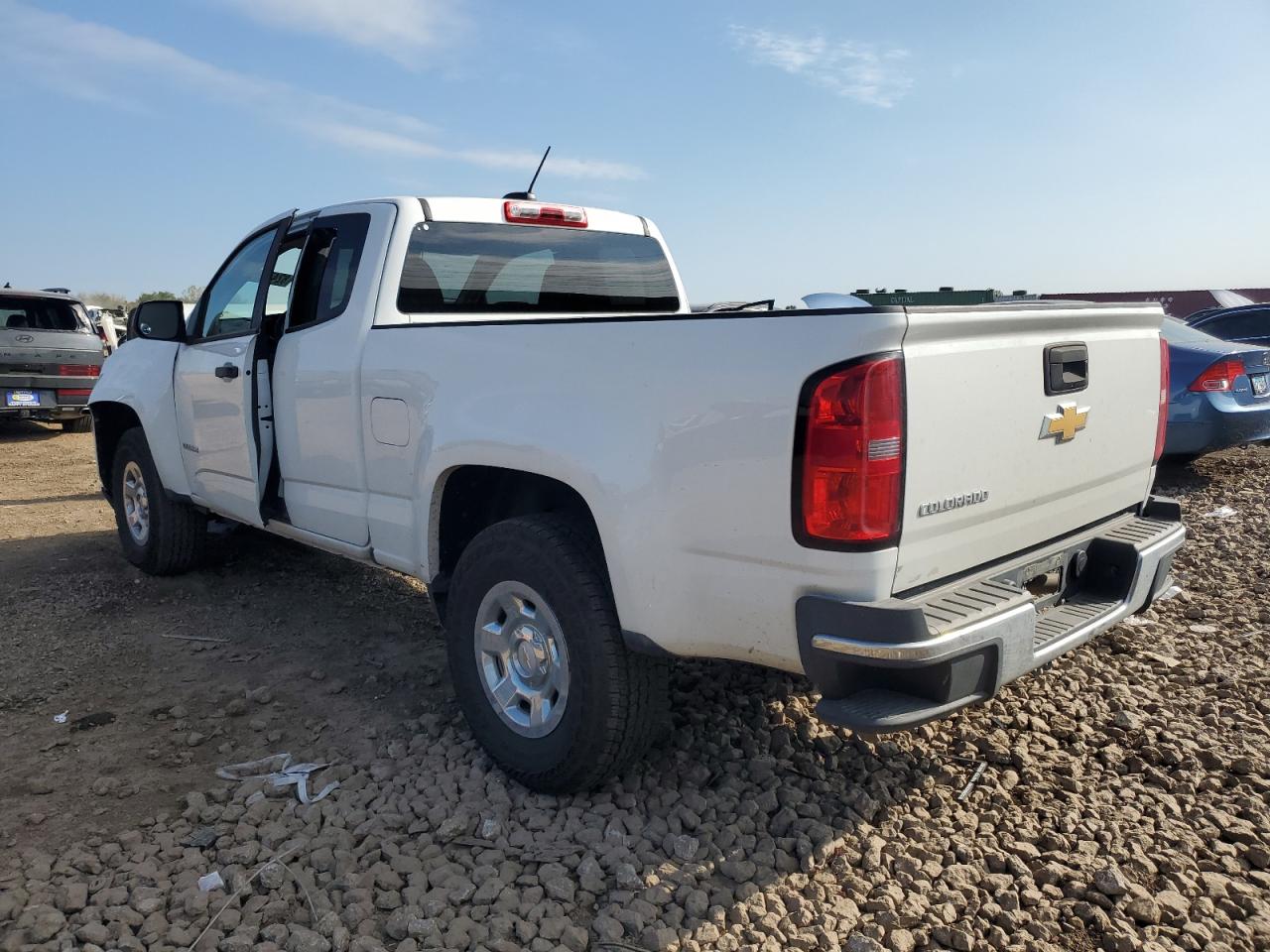 Chevrolet Colorado Image 3