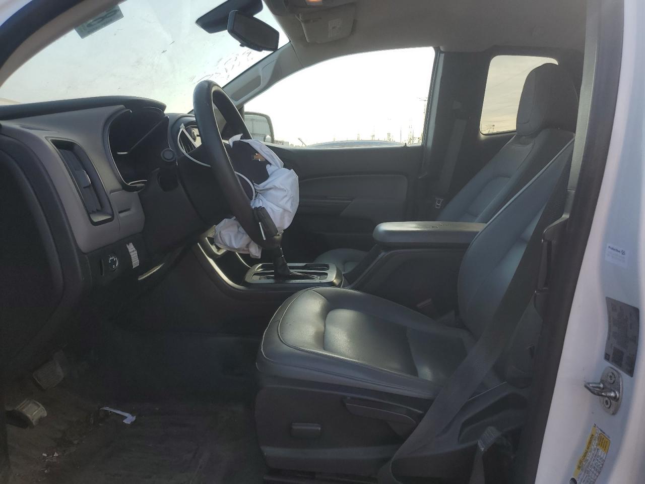 Chevrolet Colorado Image 8