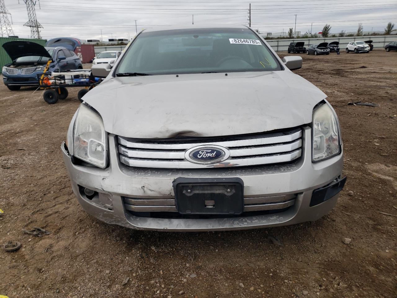 Ford Fusion Se Image 2