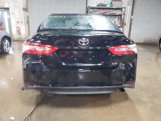 Toyota Camry L Image 10