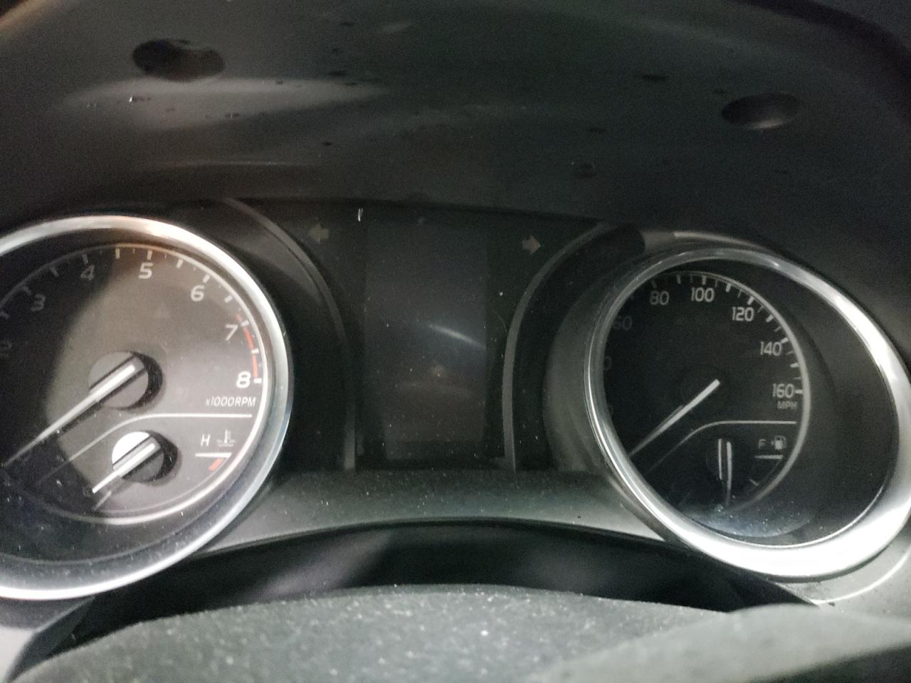 Toyota Camry L Image 6