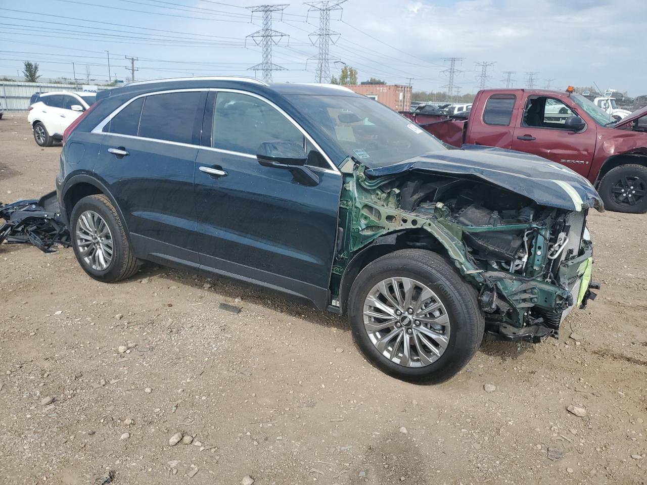 Cadillac XT4 Premium Luxury Image 2