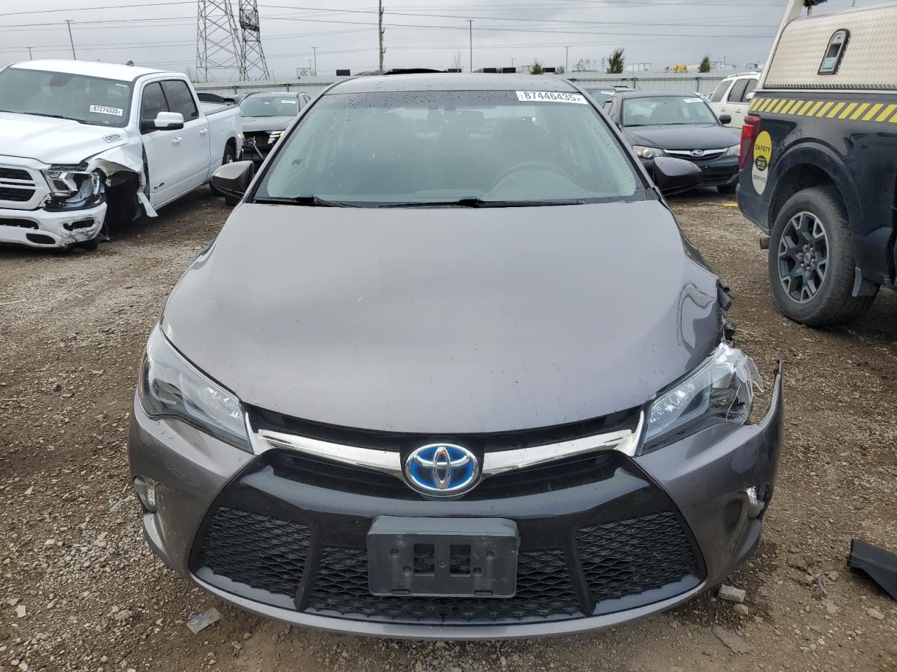 Toyota Camry Hybrid Image 2