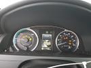 Toyota Camry Hybrid Image 6