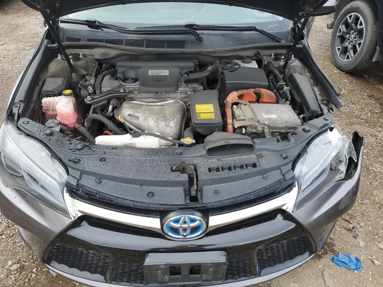 Toyota Camry Hybrid Image 11
