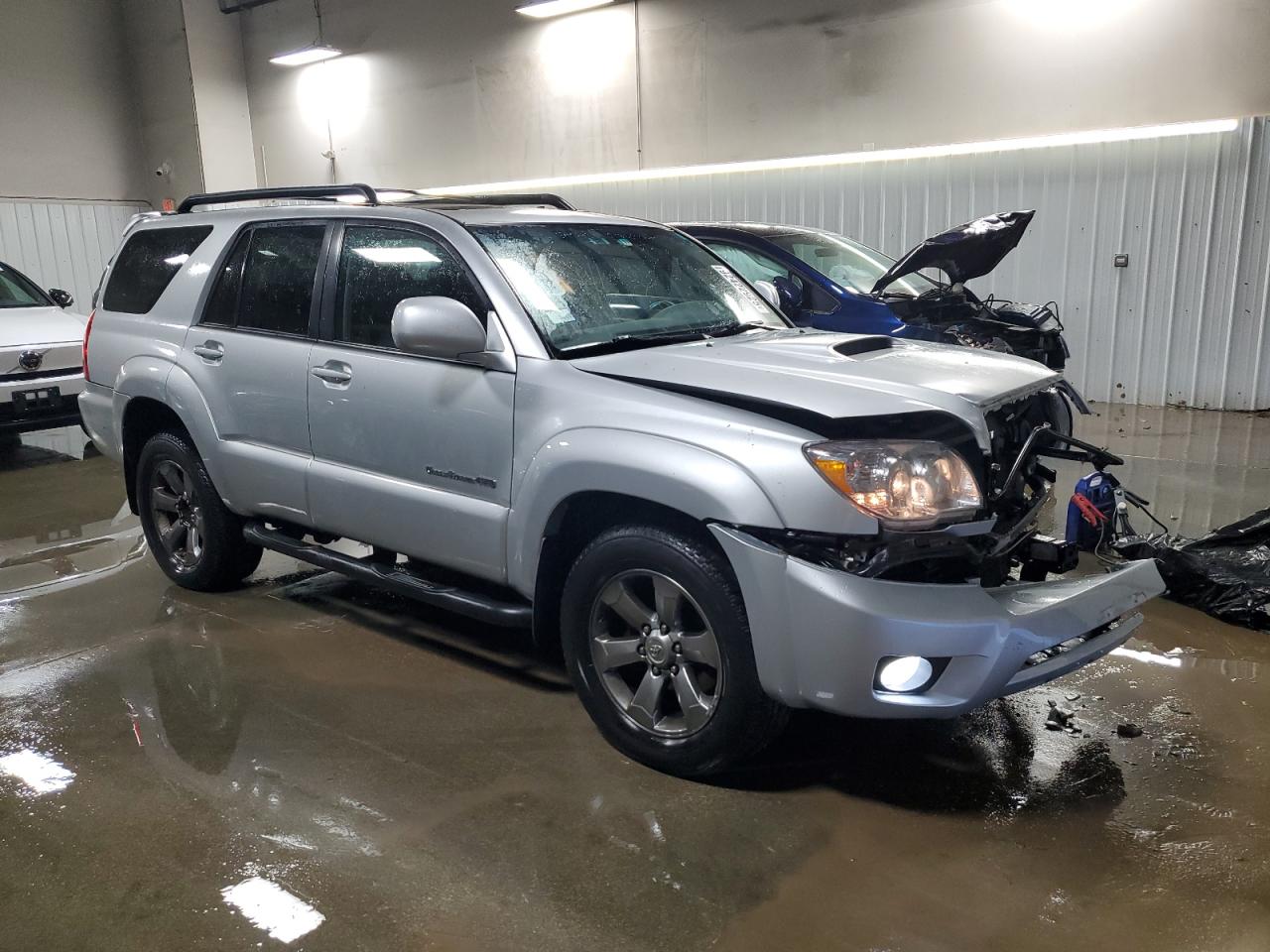 Toyota 4Runner Sr5 Image 3
