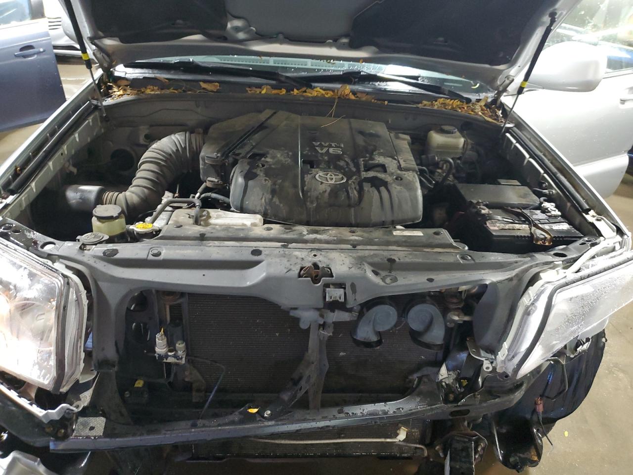 Toyota 4Runner Sr5 Image 9