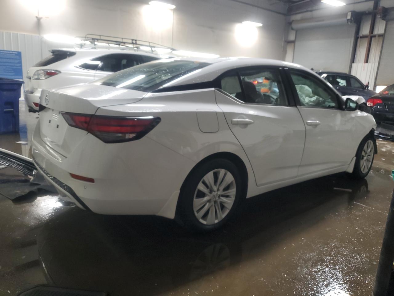 Nissan Sentra S Image 6