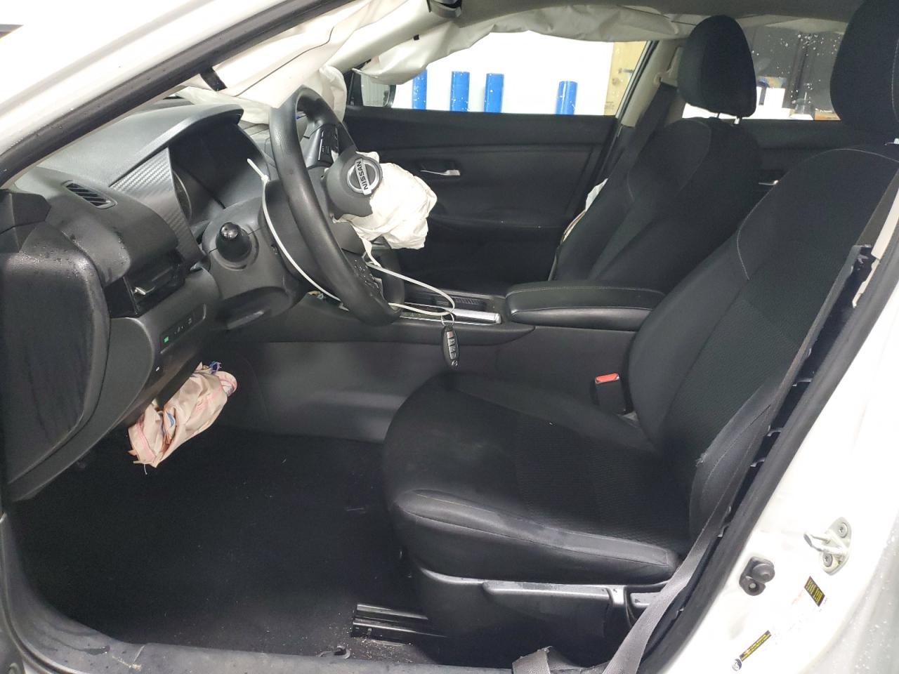 Nissan Sentra S Image 12