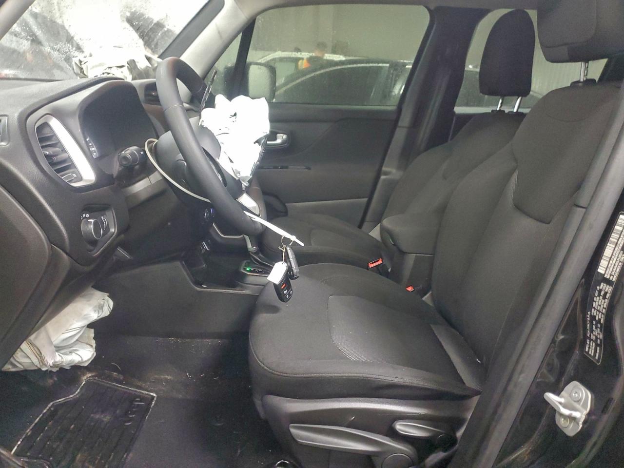 Jeep Renegade Sport Image 9