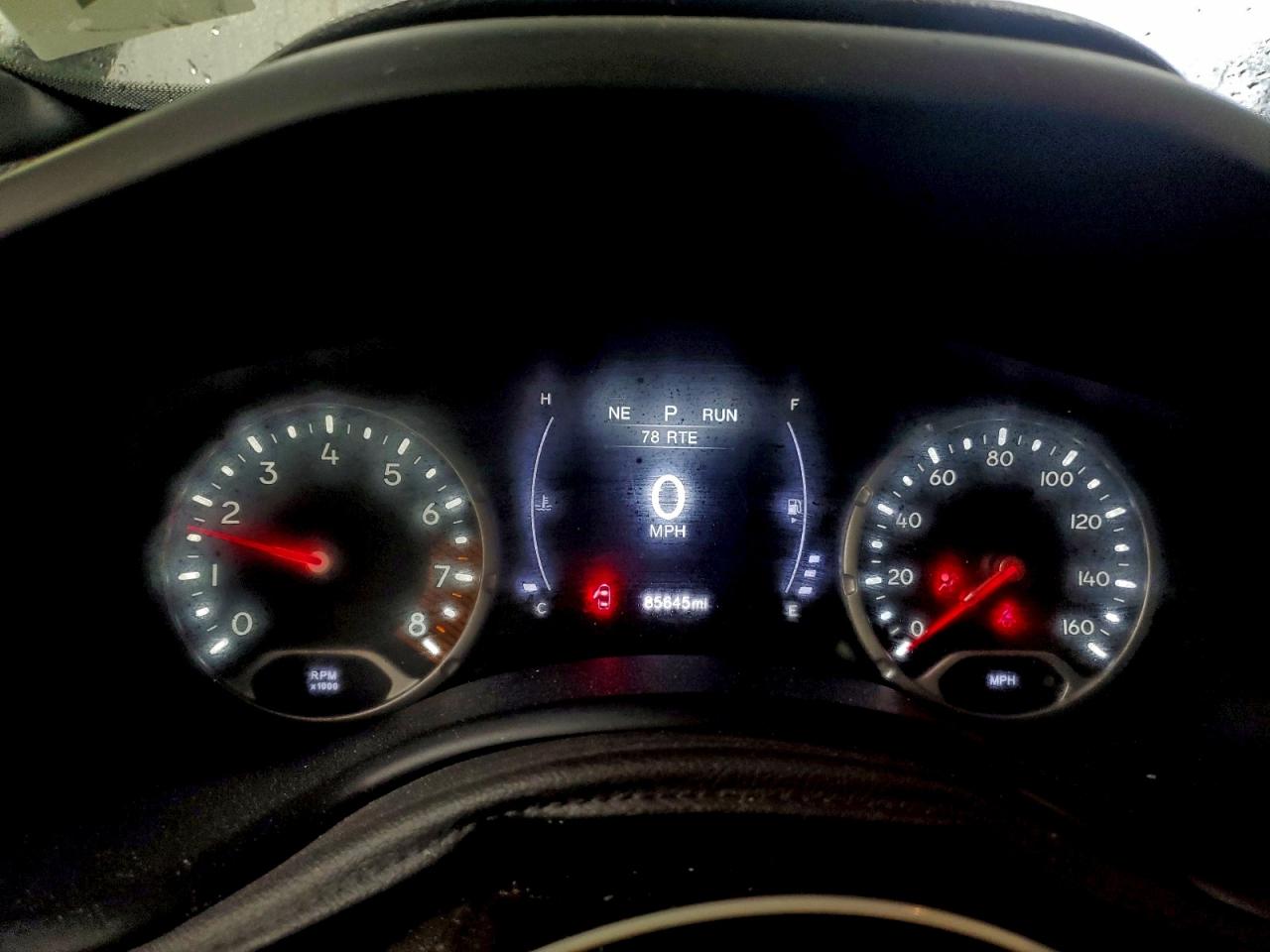 Jeep Renegade Sport Image 6