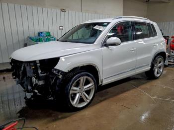 Salvage Volkswagen Tiguan