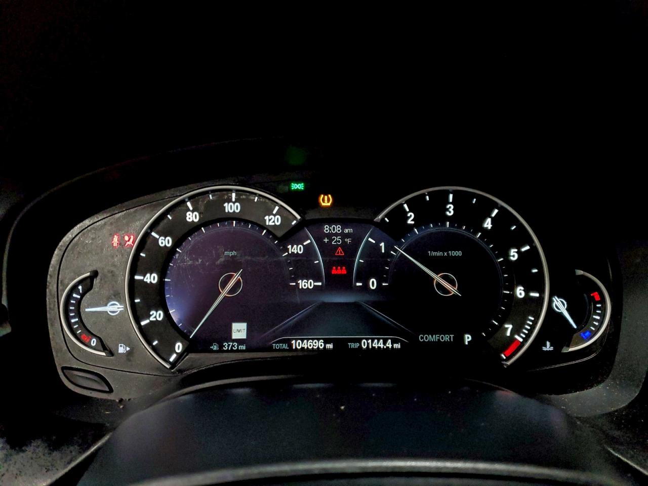 BMW 5 Series I Image 10