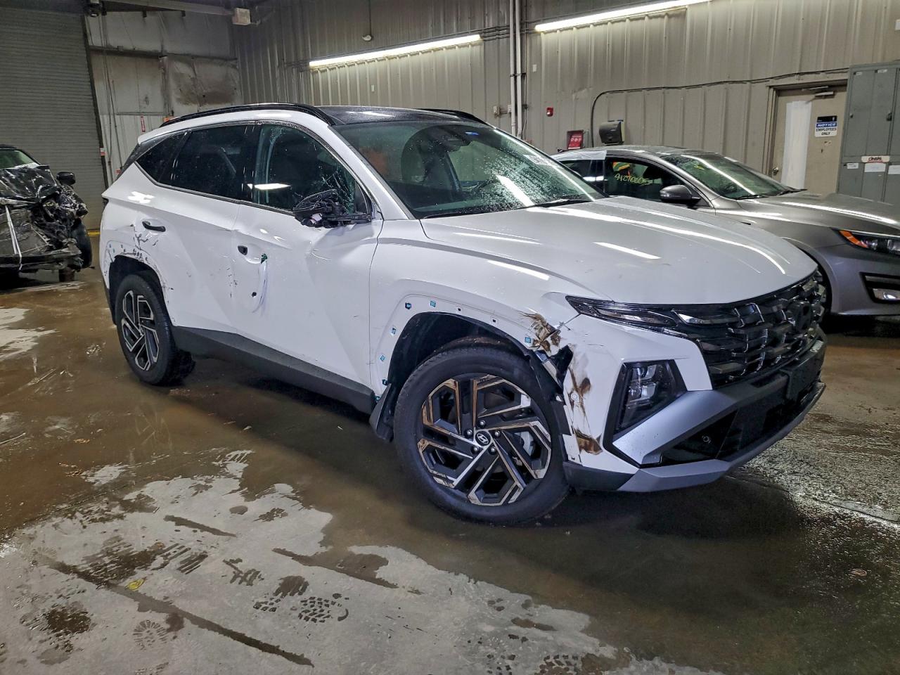 Hyundai TUCSON Limited Image 3