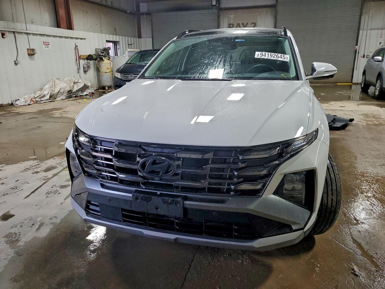 Hyundai TUCSON Limited Image 5