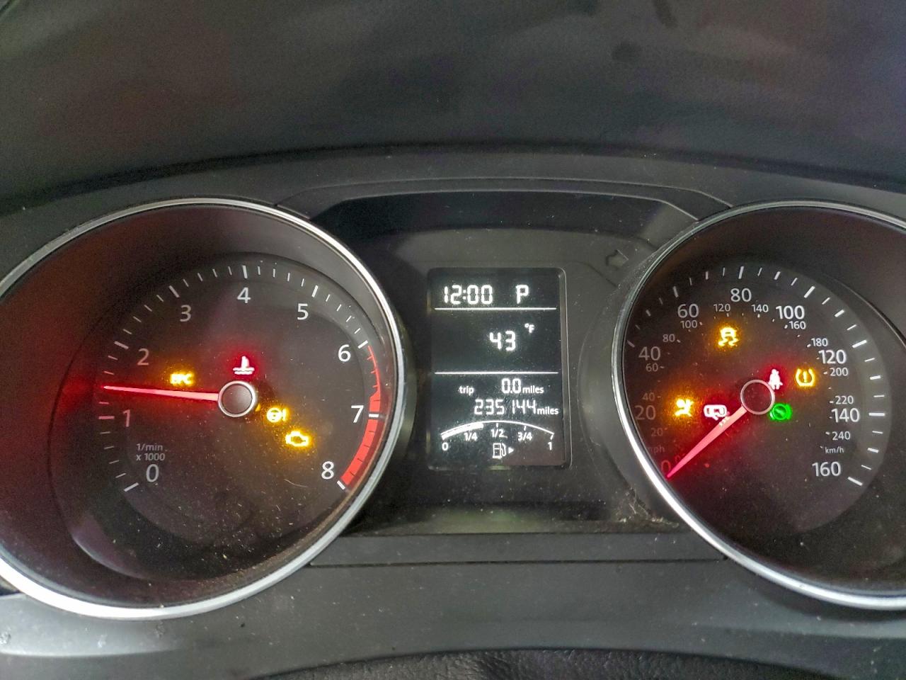 Volkswagen Jetta S Image 8